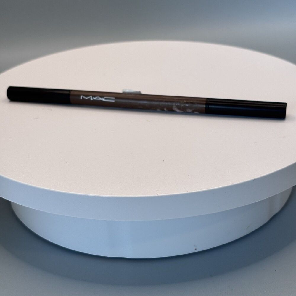 Mac Eye Brows Crayon Pencil BRUNETTE - Size 0.09 g / 0.003 Oz. Make up